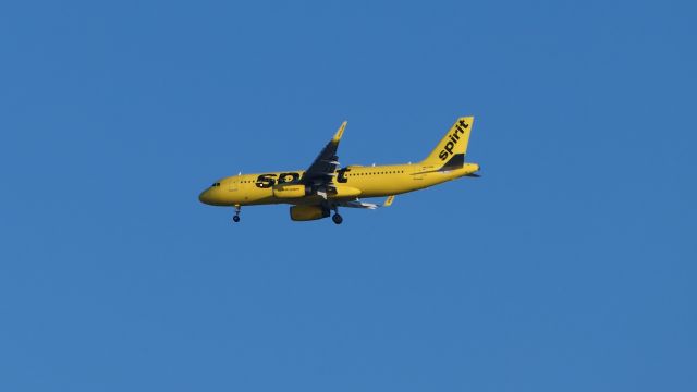 Airbus A320 (N623NK)