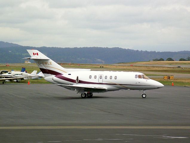 Hawker 800 (C-GWLE)