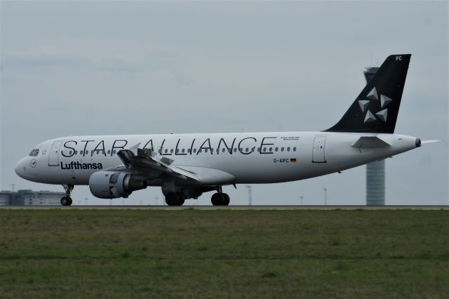 Airbus A320 (D-AIPC)