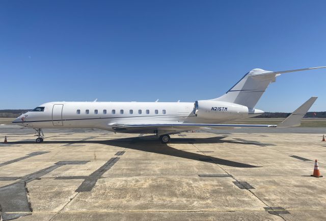 Bombardier Global 5000 (N215TM) - March 22, 2021 - parks at Frederick Airport 
