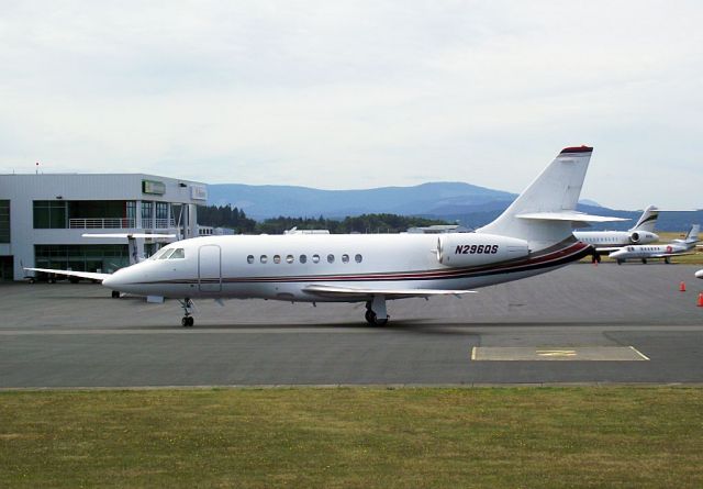 Dassault Falcon 2000 (N296QS)