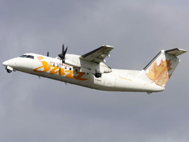 de Havilland Dash 8-100 (C-GION)