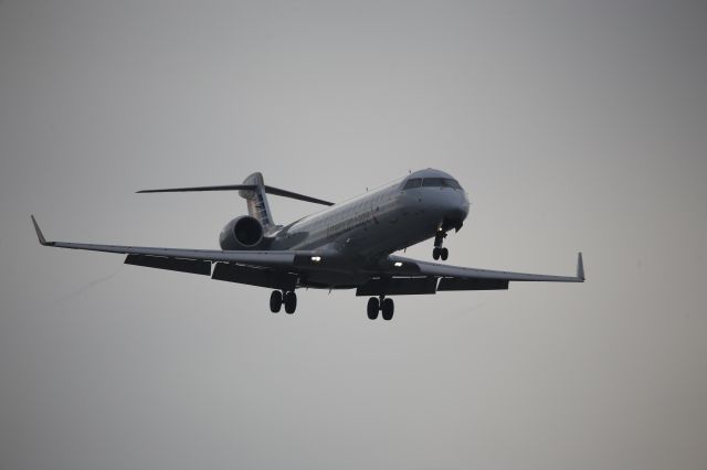 Canadair Regional Jet CRJ-700 (N774SK)