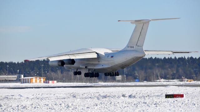 Ilyushin Il-76 (RA-76846)