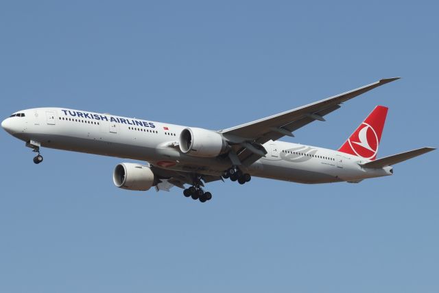 BOEING 777-300 (TC-LJK) - 07/08/2021: Flight from Istanbul (IST) landng on runway 12.