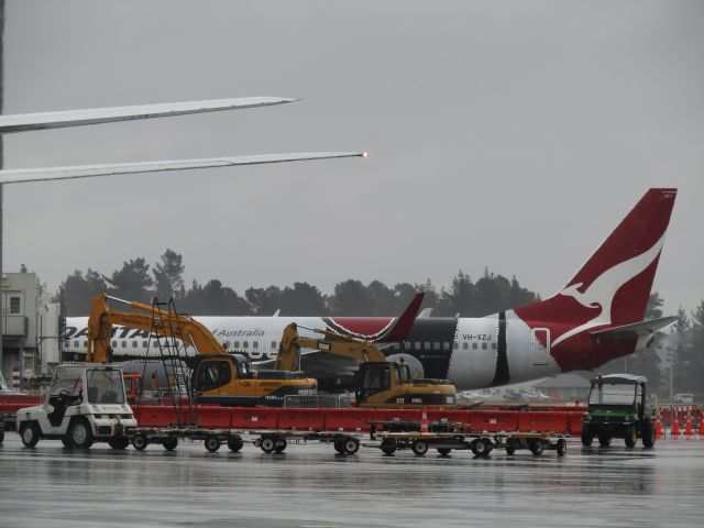 Boeing 737-800 (VH-XZJ)