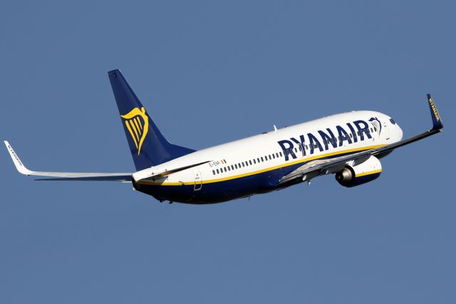 Boeing 737-800 (EI-ENP)