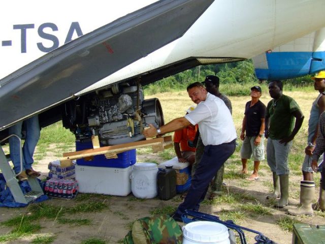 Antonov An-28 (PZ-TSA)