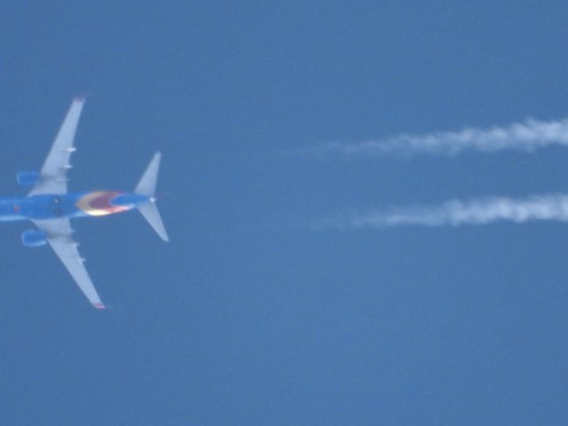 Boeing 737-700 (N7840A)