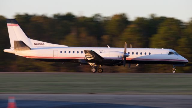 Saab 2000 (N813BB)