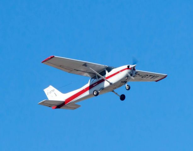 Cessna Skyhawk (C-GTVI)