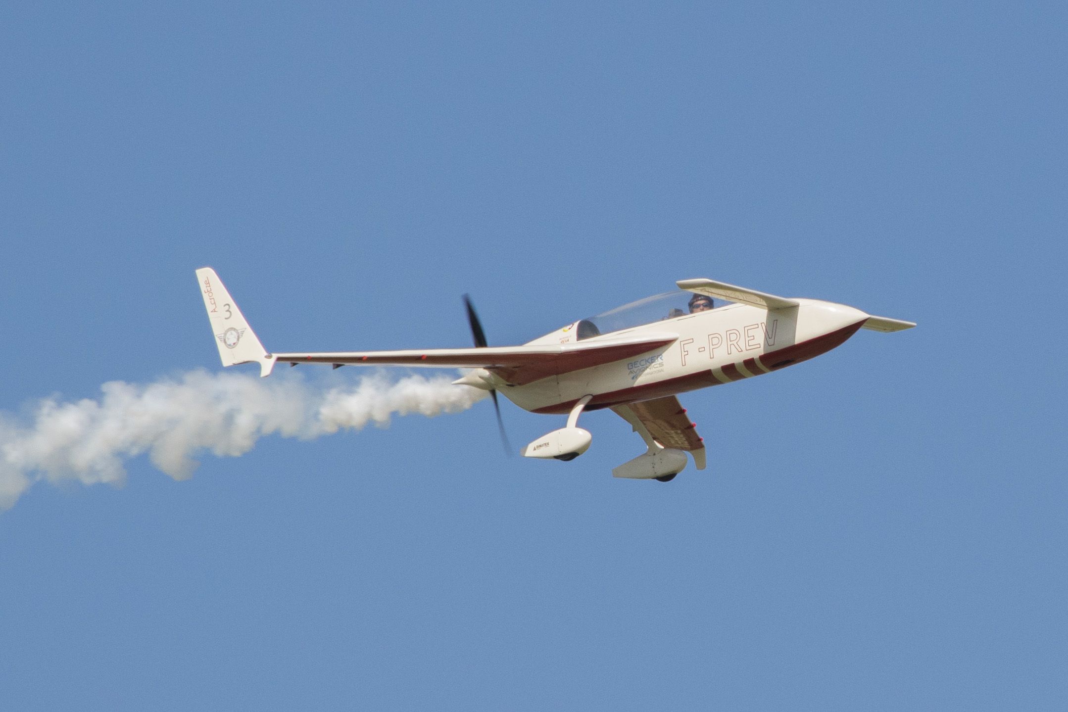 F-PREV — - Patrouille REVA sur ACROEZ au meeting de Valence (France) 24-06-2018