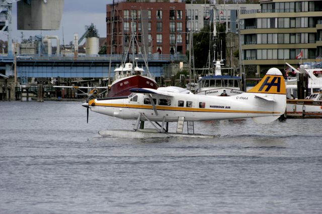 De Havilland Canada DHC-3 Otter (C-FHAA) - This image was shot at Victoria, British Columbias inner harbor.