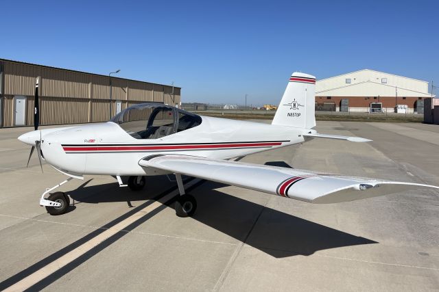 Vans RV-12 (N8570P) - At the hangar