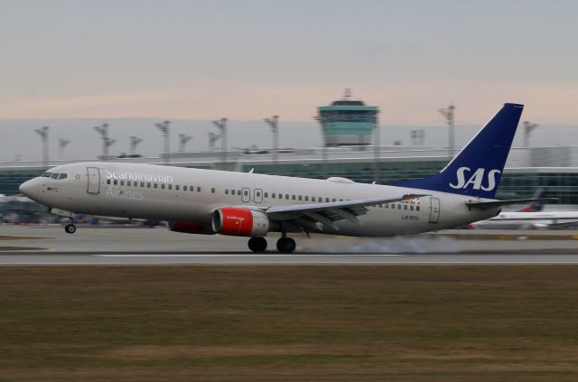 Boeing 737-800 (LN-RPO)