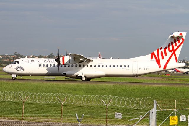 ATR ATR-72 (VH-FVQ)