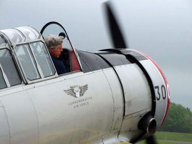 North American T-6 Texan (N224X)