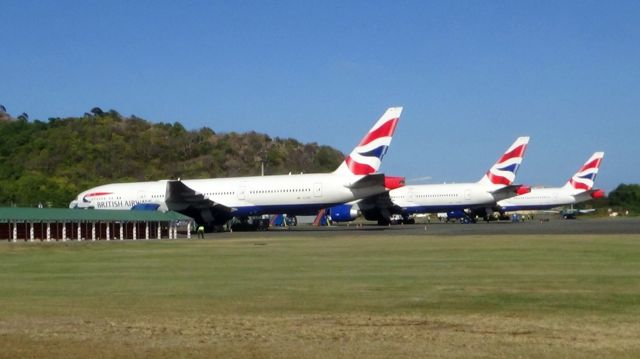 Boeing 777-200 (G-VIIY)