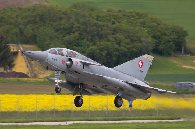 IAI Dagger (HB-RDF) - Ex. Swiss Airfoce Mirage IIIbr /Take-off for a passenger flight