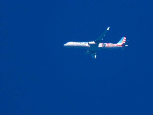 Airbus A321 (N162AA) - AAL1956br /PHL-PHXbr /12/01/21