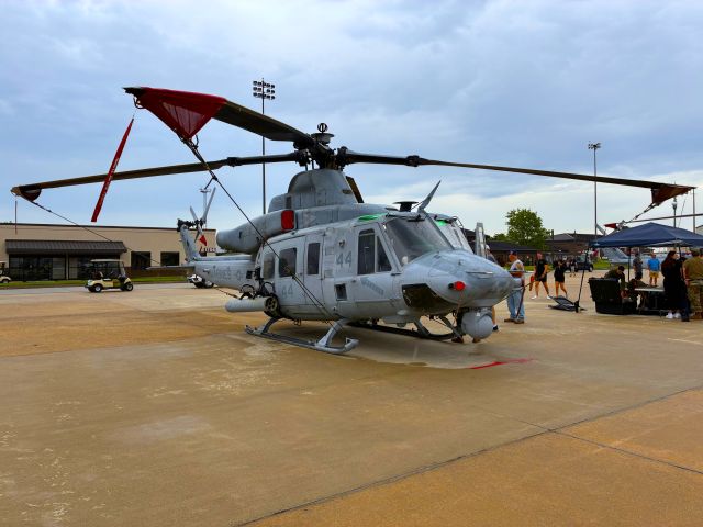 BELL UH-1Y —