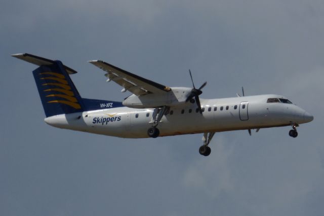 de Havilland Dash 8-300 (VH-XFZ)