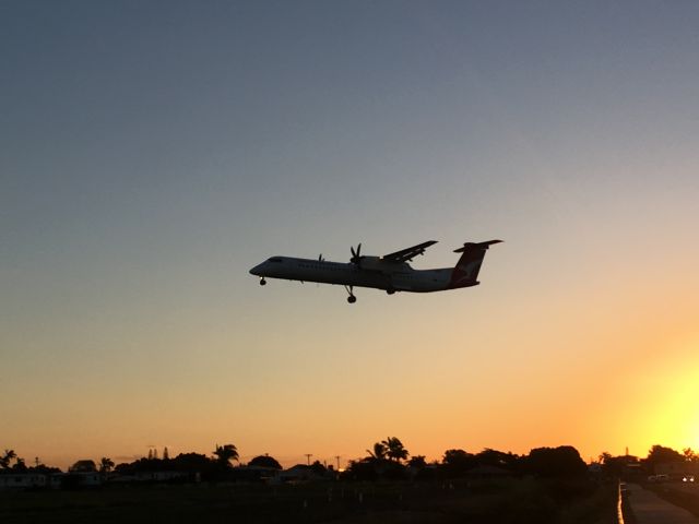 de Havilland Dash 8-400 (VH-QOI) - VH-QOI arriving into Mackay at sunrise.