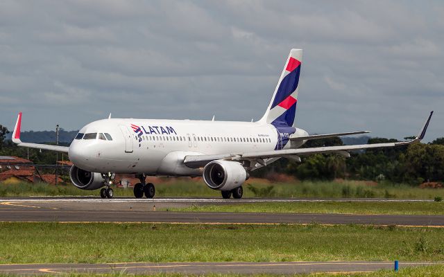 Airbus A320 (PR-TYS)