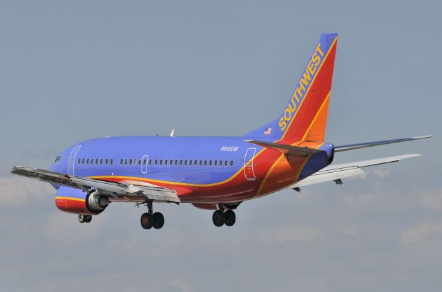 Boeing 737-500 (N510SW) - Seen at KBWI on 4/23/2009.