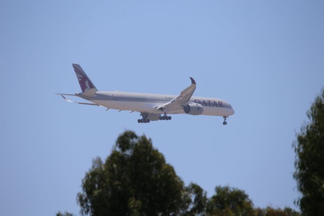 Airbus A350-1000 (A7-ANQ)