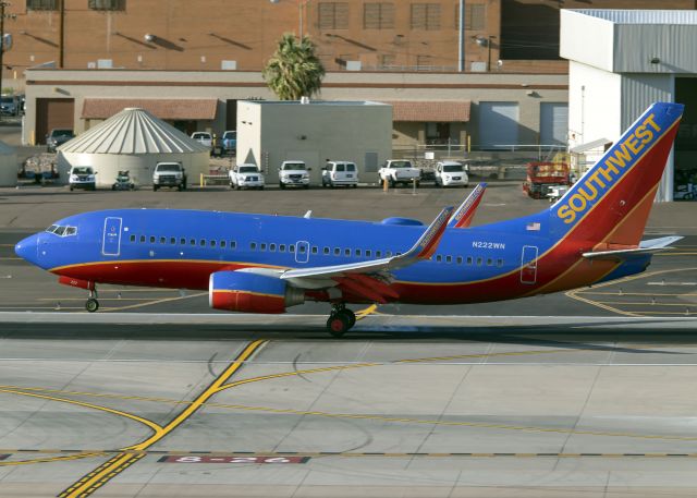 Boeing 737-700 (N222WN)