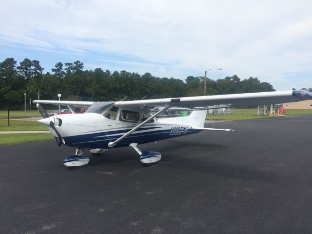 Cessna Skyhawk (N119PW)