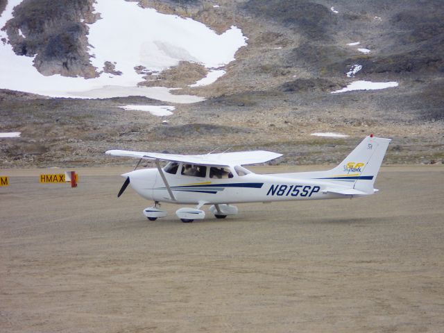 Cessna Skyhawk (N815SP) - At Kulusuk (BGKK) 24. june 2010