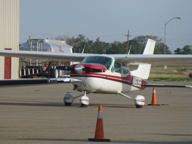 Cessna Cardinal (N16066)