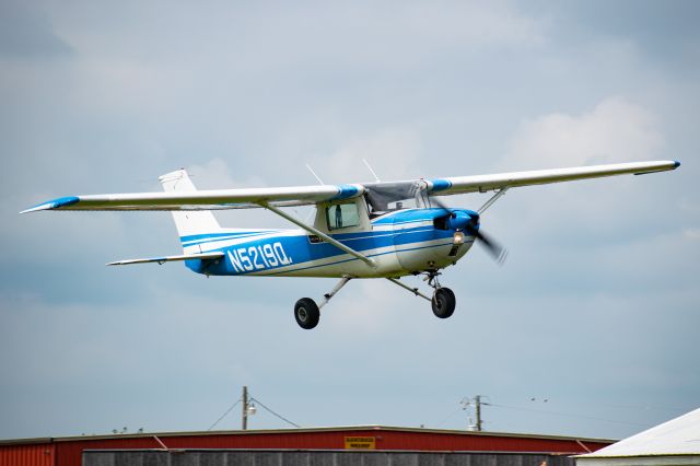 Cessna Commuter (N5219Q)