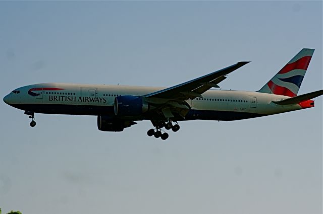 BOEING 777-200LR (G-VIIF)