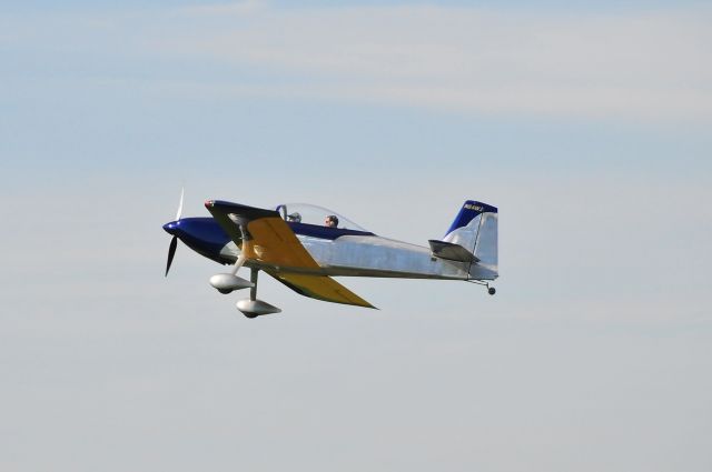 Vans RV-8 (N84WJ) - Seen at KFDK on 5/15/2010.  AOPAs "International Learn To Fly Day"      http://discussions.flightaware.com/profile.php?mode=viewprofile&u=269247