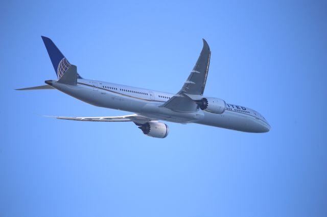 BOEING 787-10 Dreamliner (N91007)
