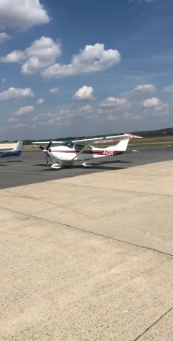 Cessna Skylane (N432E)