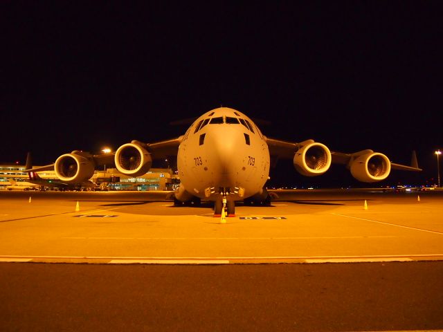 Boeing Globemaster III (17-7703)