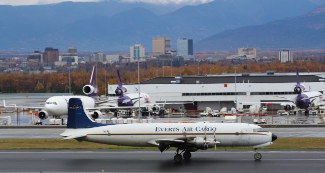 Douglas DC-6 (N151)