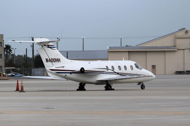 Beechcraft Beechjet (N400HH) - Orlando Sanford International (SFB). Built in 1982 and owned by Rindge NH based 400HH Inc.br /2017 10 22 - a rel=nofollow href=http://alphayankee.smugmug.com/https://alphayankee.smugmug.com//a