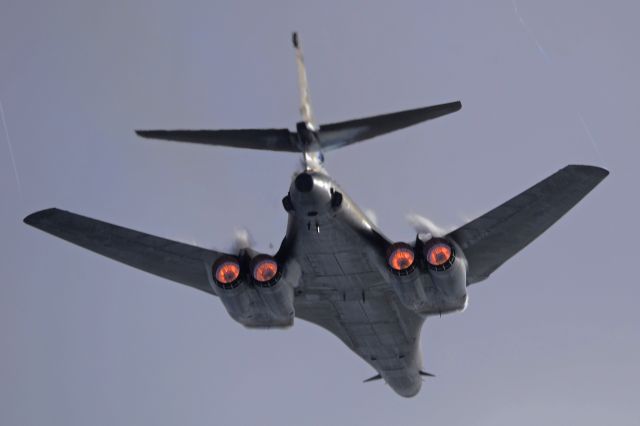 — — - This B-One provided one thrilling pass over the beach at the 2011 Cocoa Beach, FL Airshow by mackol87@aol.com