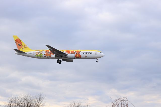 BOEING 767-300 (JA607A) - December 11, 2022:HND-HKD.