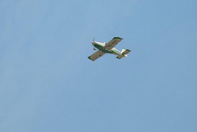 Vans RV-10 (ZU-MOO)