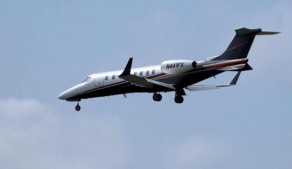 Learjet 45 (N441FX) - On final is this 2008 Learjet 45 in the Spring of 2019.