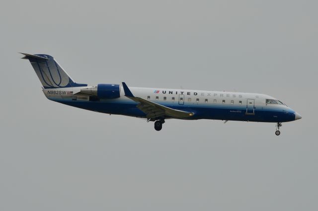 Canadair Regional Jet CRJ-200 (N982SW) - Arriving DFW 05/19/2013