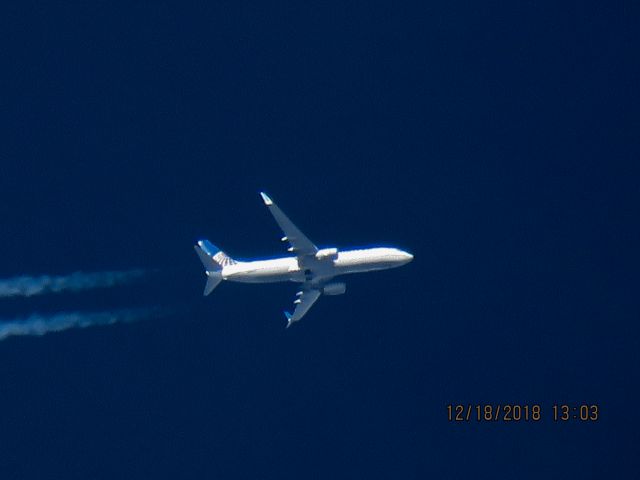 Boeing 737-800 (N38257)