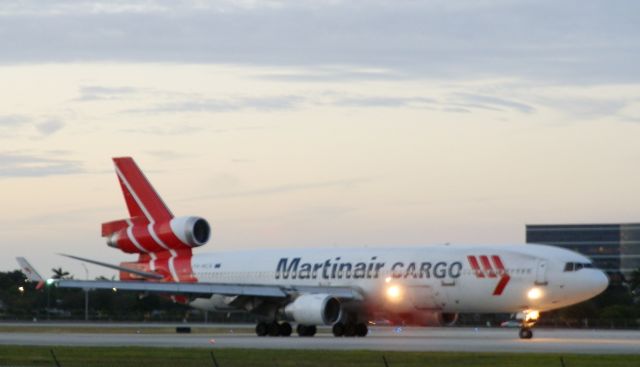 Boeing MD-11 (PH-MCR)