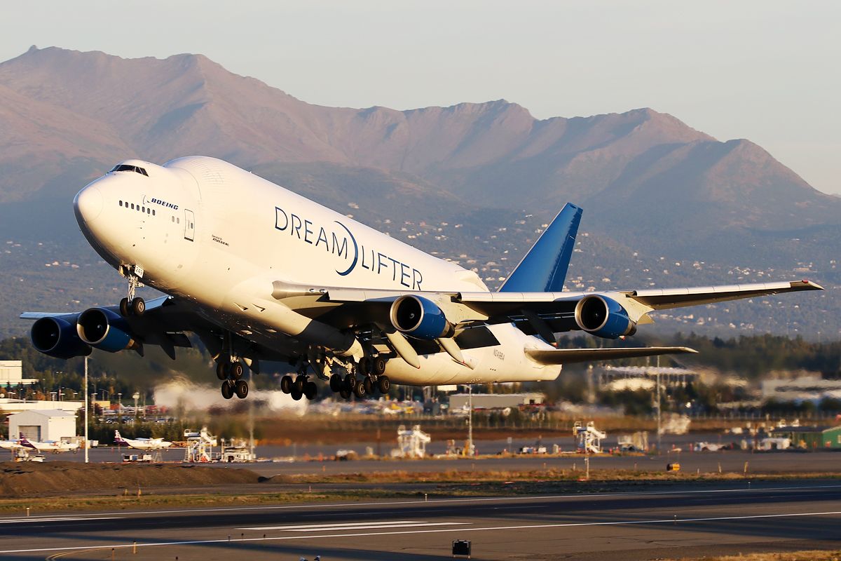 Boeing Dreamlifter (N249BA)